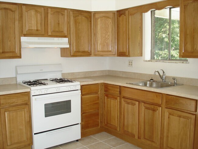 Foto del edificio - 5626 Wilkins Ave