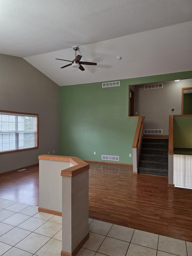 Building Photo - 3177 Bookham Dr