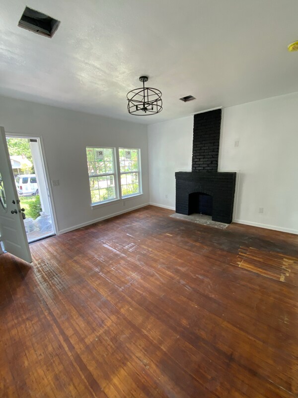 Foto del edificio - 1612 Live Oak Ave