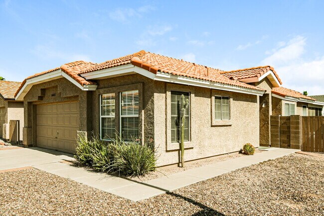 Foto del edificio - 6603 E Northridge St