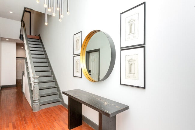 Building Photo - The Suites at 1005 N Charles