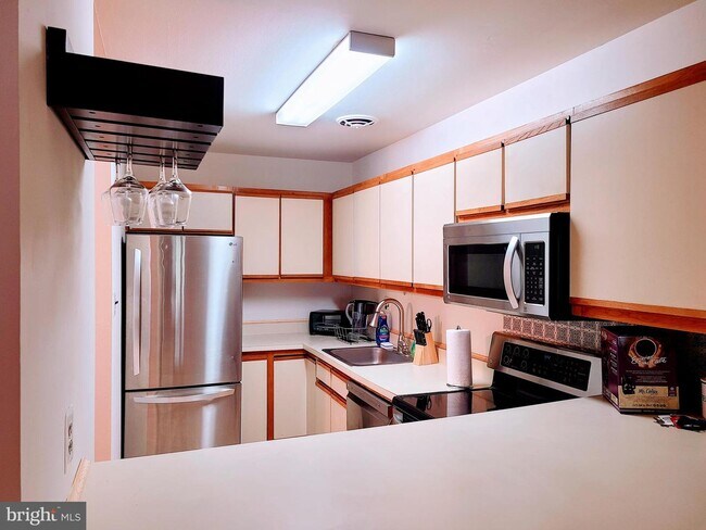 Foto del edificio - 46 Township Line Rd