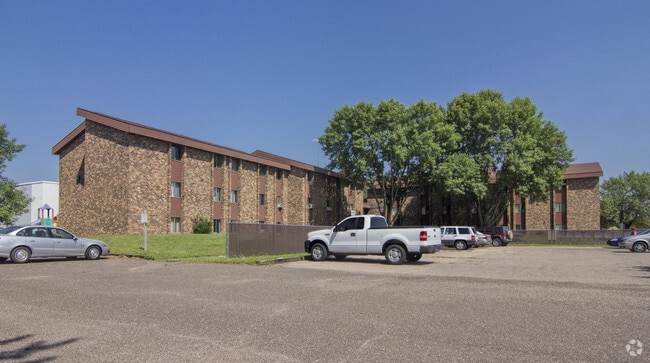 Building Photo - GED Parkview Residence