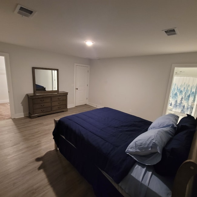 Building Photo - 8204 S Antler Dr