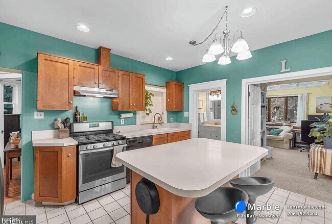 Foto del edificio - 2 br, 1 bath House - 612 Springfield Ave 1...