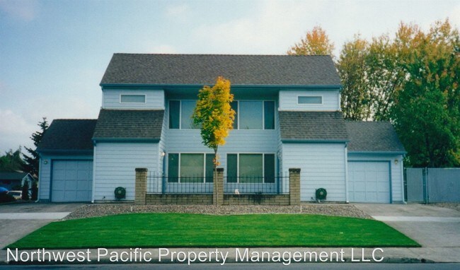 Foto del edificio - 4222-4224 47th Ave NE