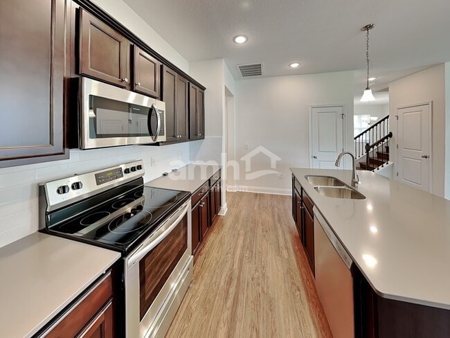 Foto del edificio - 966 Summer Stone Lp