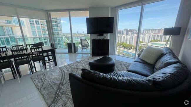 Building Photo - 150 Sunny Isles Blvd