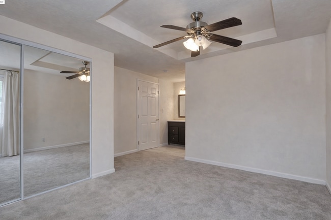 Foto del edificio - 371 Riverside Ave