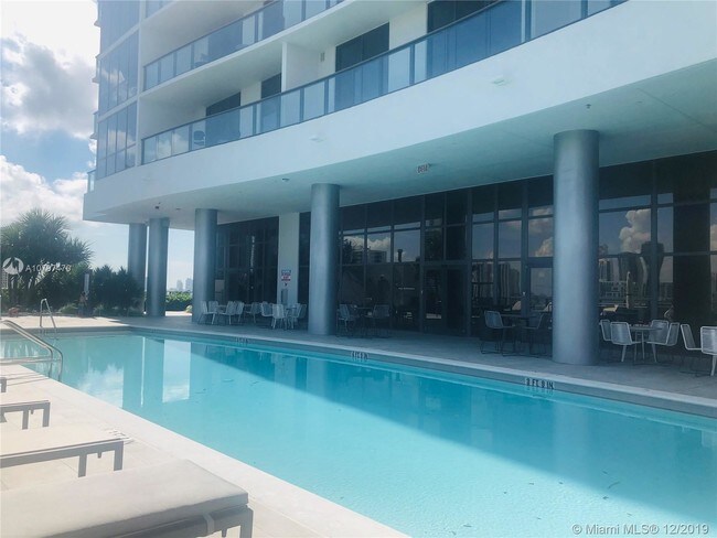 Foto del edificio - 1600 NE 1st Ave