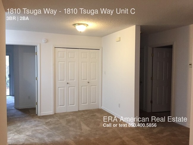 Building Photo - 1810 Tsuga Way