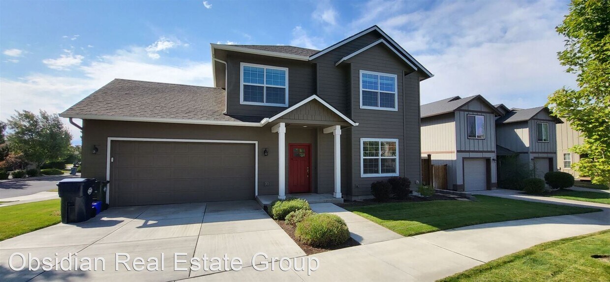Primary Photo - 3 br, 2.5 bath House - 2933 NE Canoe Ct