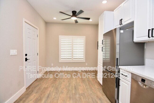 Foto del edificio - 27356 Pinyon St