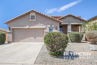 Building Photo - 17910 W Maui Ln