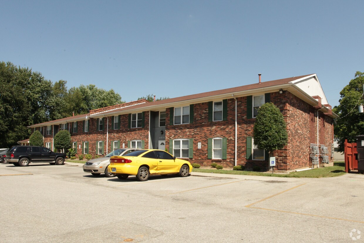 Foto principal - Spring Manor Apartments