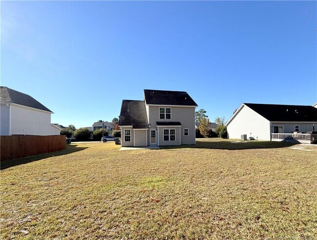 Foto del edificio - 2016 Sir Michael Dr