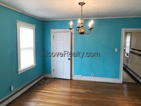 Foto del edificio - 74 Otis St