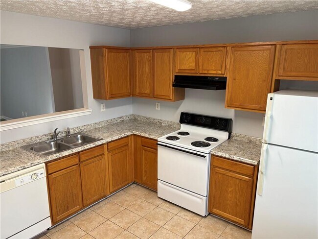 Foto del edificio - 4591 Logan Way