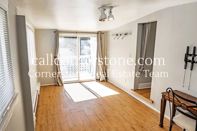 Photo - 2406 West Kiowa Street Apartment