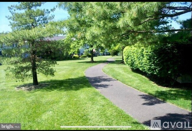 Walking path around the community - 524 Clarella Ct