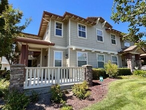 Building Photo - 1411 Arianna Ln