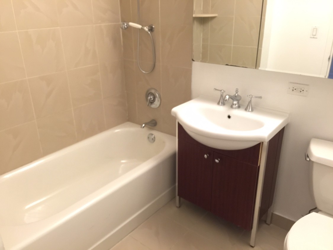 Foto principal - 100 Maiden Ln