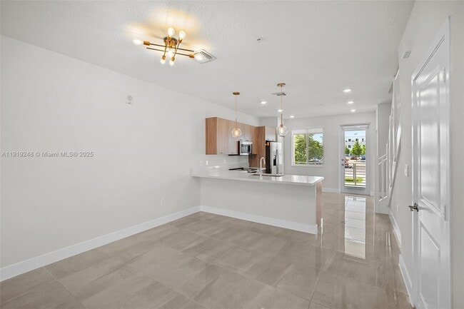 Foto del edificio - 10270 NW 66th St