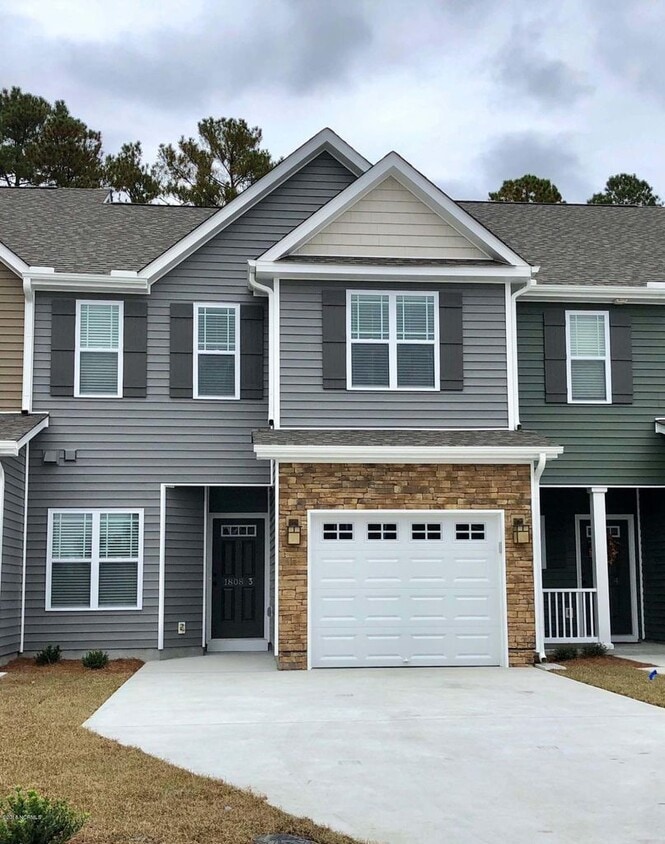 Photo - 1808 Fox Den Way (Greenville, NC)