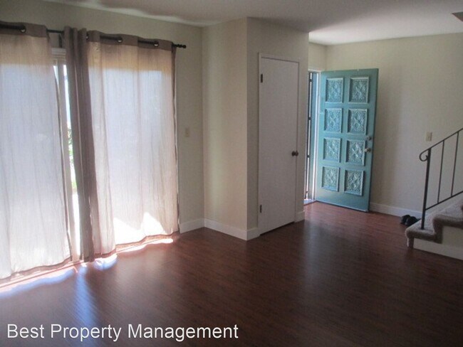Building Photo - 3 br, 1.5 bath House - 4528 Ventura Way