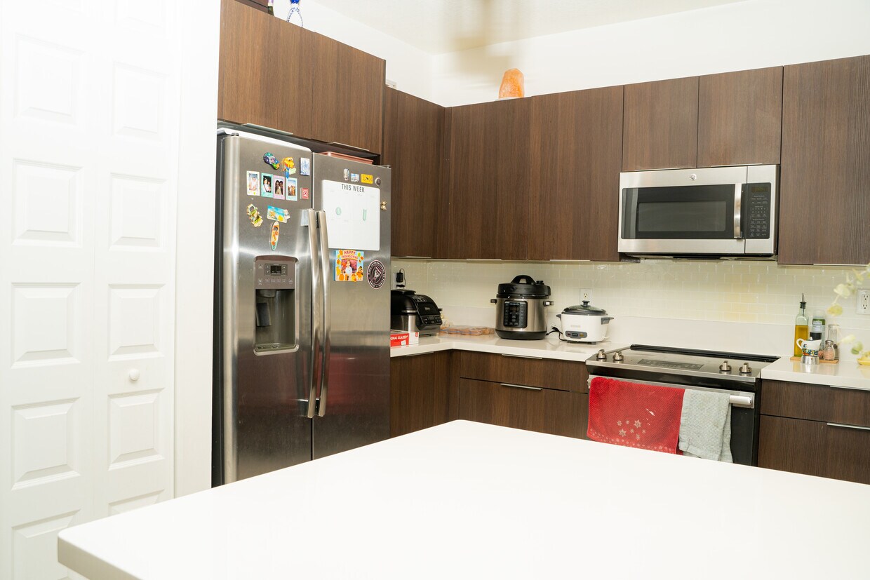 Foto principal - 1755 NW 126th St