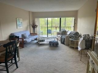 Building Photo - 2700 Cove Cay Dr