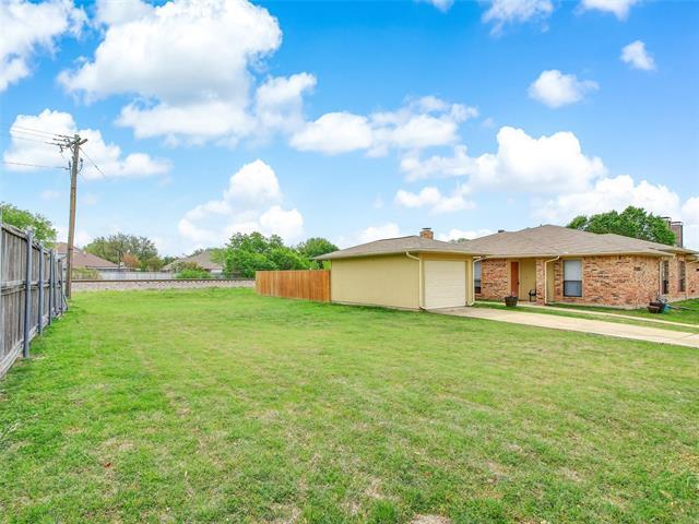Building Photo - 2402 Guerrero Dr