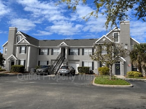 Building Photo - 9045 Lee Vista Blvd