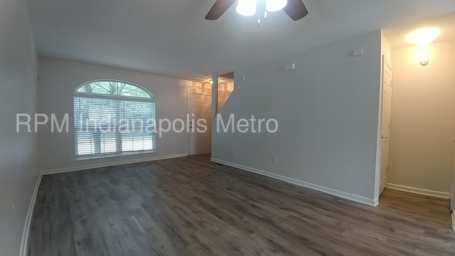 Foto del edificio - 3206 River Villa Way