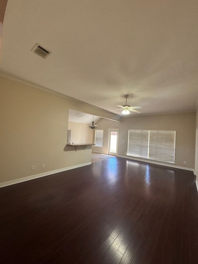 Building Photo - Rental Property in Bossier City