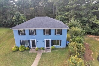 Building Photo - 391 Charter Ct