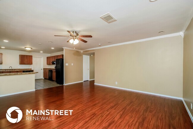 Foto del edificio - 6611 Meadow Fawn Dr