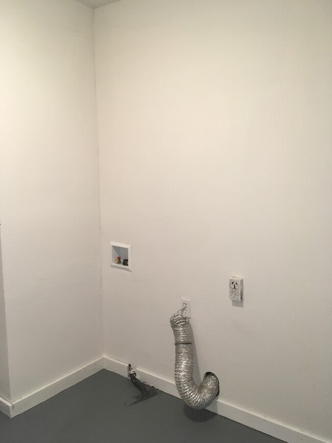 Oversized Utility Room with Shelving - 1623 Santa Anna