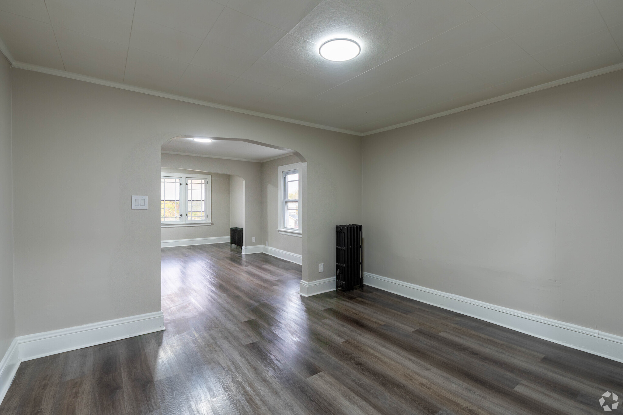 833 Brown St – photo 4