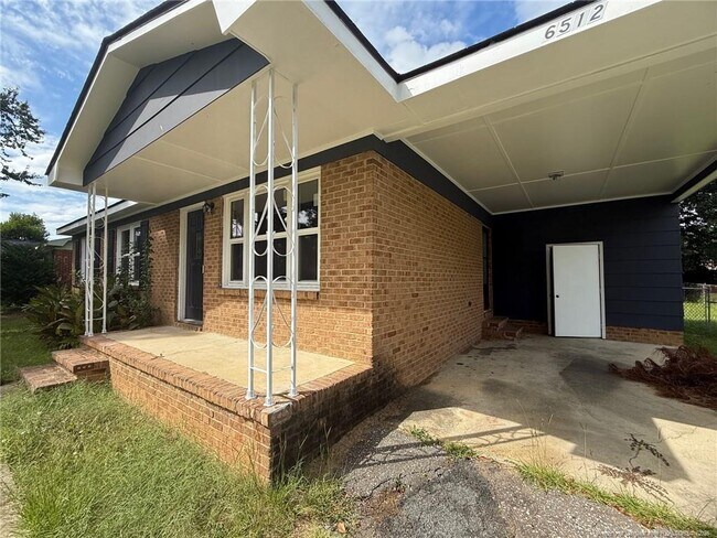 Building Photo - 6512 Kemper Ct