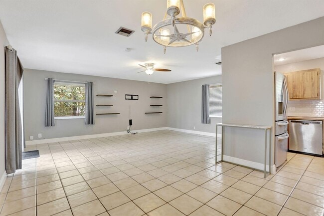 Building Photo - 9062 NW 20th Mnr