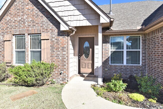 Foto del edificio - 18509 E 46th St