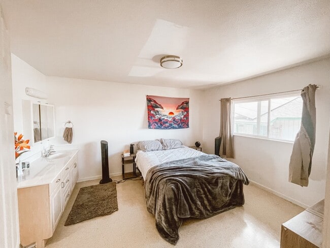 Foto del edificio - 2249 Seaview Ave