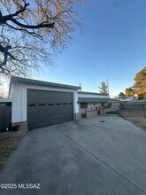 Building Photo - 2775 N Goyette Ave