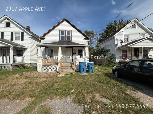 Building Photo - 2917 Apple Ave