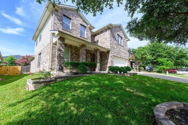 Building Photo - 18613 Falcon Pointe Blvd