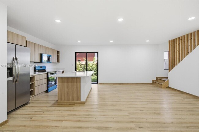 Foto del edificio - 936 NW 10th St