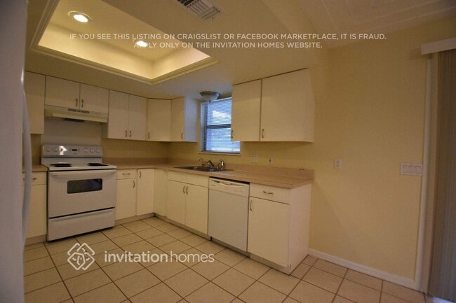 Building Photo - 490 Albenga Rd NW