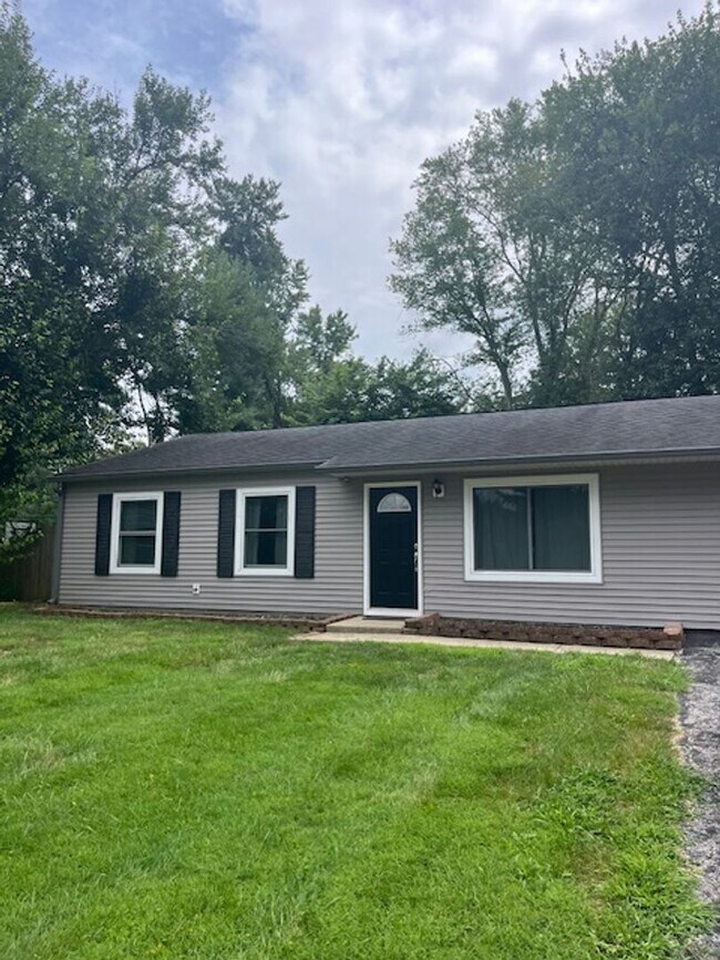 Building Photo - 3711 N Kinser Pike