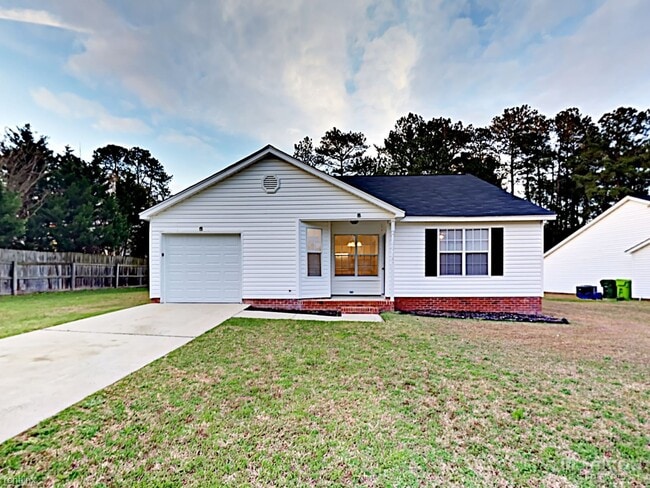 Building Photo - 109 Jaybird Ln
